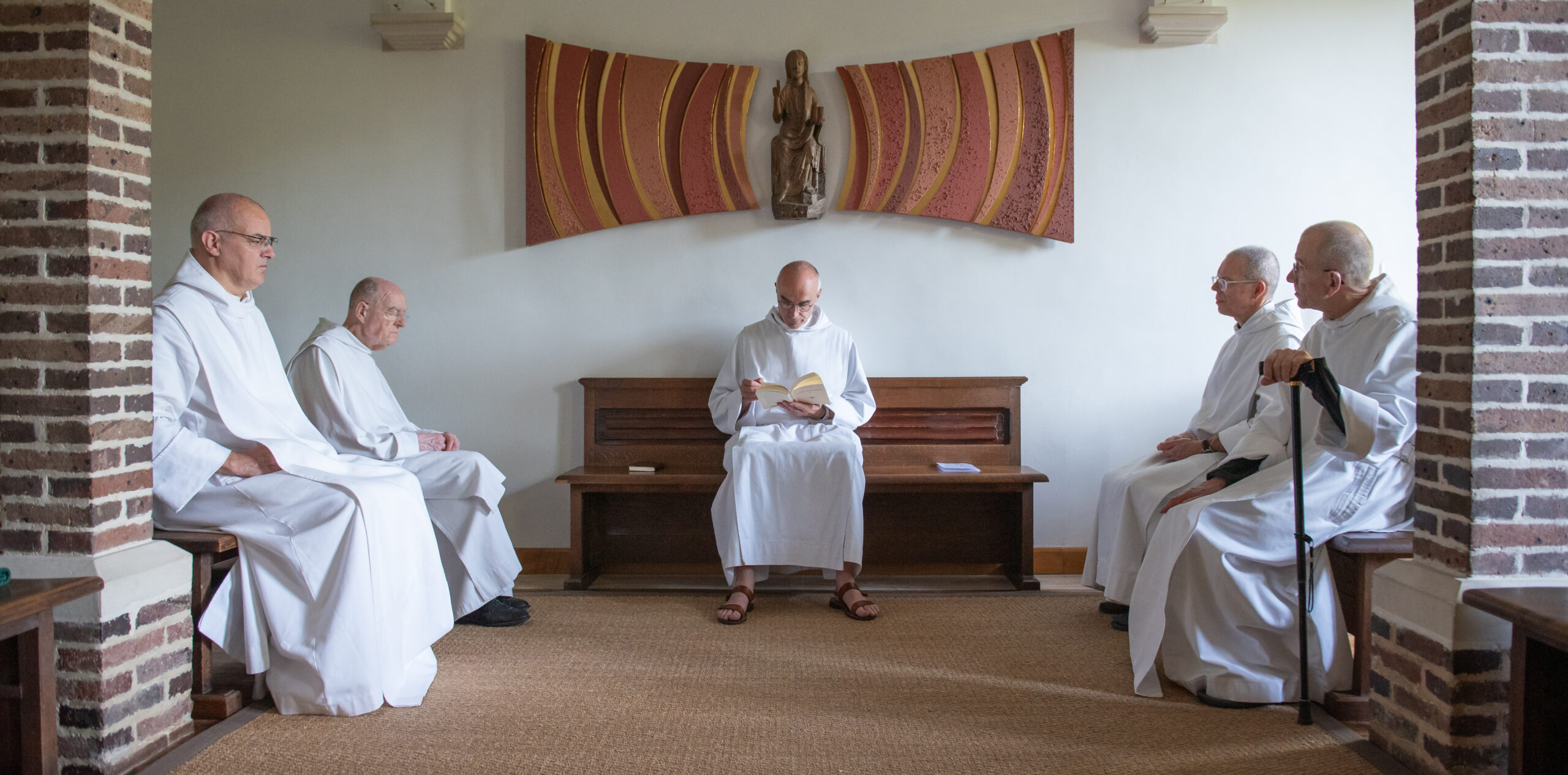 La lecture, pilier de la vie bénédictine